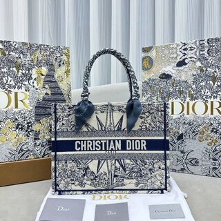 Christian Dior - ディオール　ブックトート ミディアム