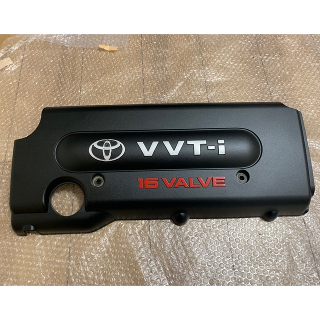 トヨタ(トヨタ)のトヨタ　エンジンカバー★エンジンヘッドカバー★2AZ-FE★VVT-i 自動車/バイクの自動車(車種別パーツ)の商品写真