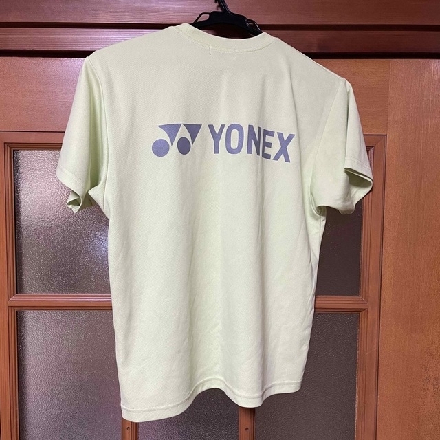 YONEX(ヨネックス)のSALE💕Tシャツ　黄緑　YONEX スポーツ/アウトドアのスポーツ/アウトドア その他(バドミントン)の商品写真