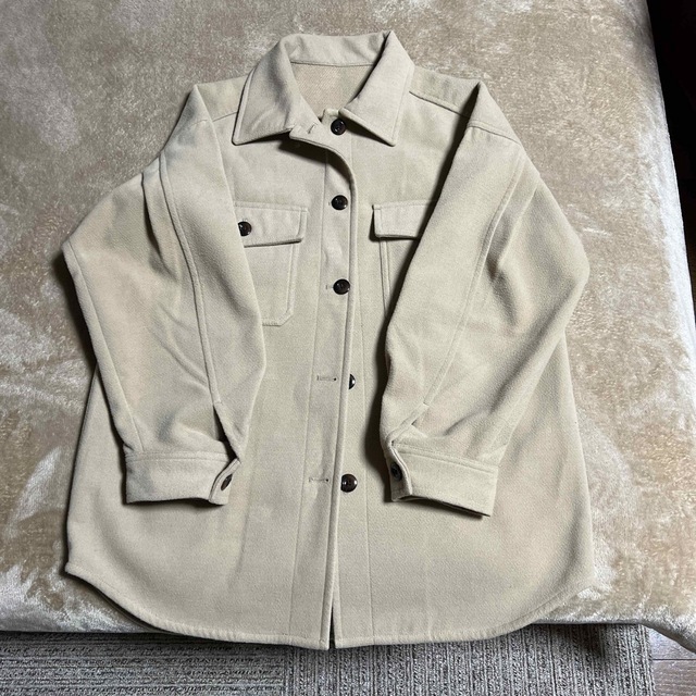 GU(ジーユー)のGU オーバーサイズシャツジャケット レディースのジャケット/アウター(その他)の商品写真