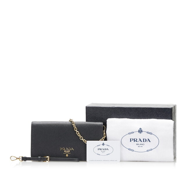 人気ブランドを 美品 - PRADA プラダ 【222-87667】 PRADA レディース