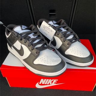 ナイキ(NIKE)のNIKE DUNK LOW WHITE BLACK ダンクローパンダ 25cm(スニーカー)