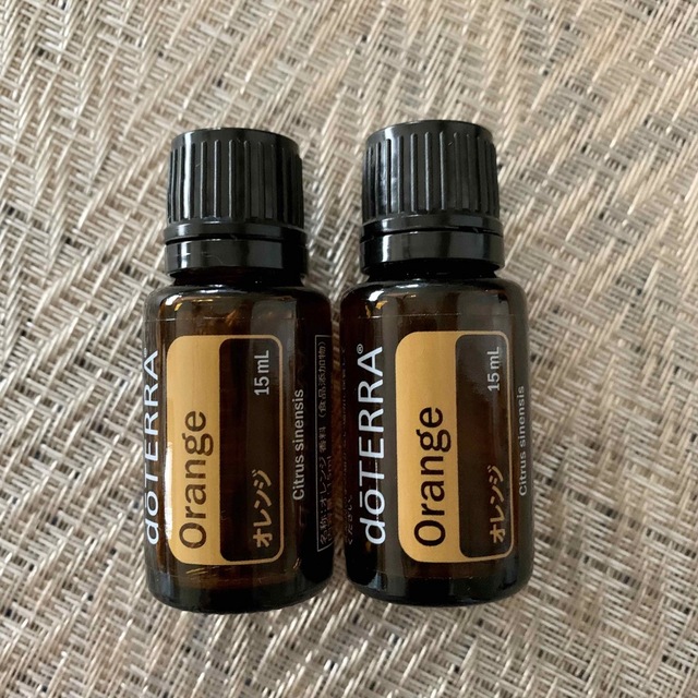 世界的に有名な doTERRA エッセンシャルオイル フェンネル