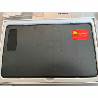 グラフィック タブレット中古　ペンタブレット(PC周辺機器)