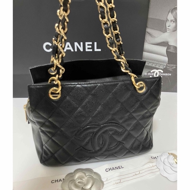 正規品　CHANEL ショルダーバッグ　　　　　　マトラッセ　キャビアスキン