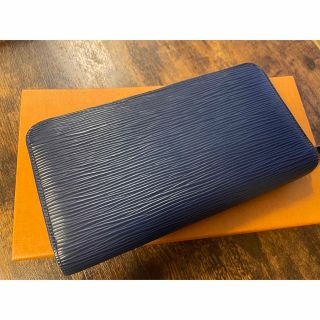 ルイヴィトン(LOUIS VUITTON)の【美品】LOUIS VUITTONルイヴィトン エピ アンディゴブルー(長財布)