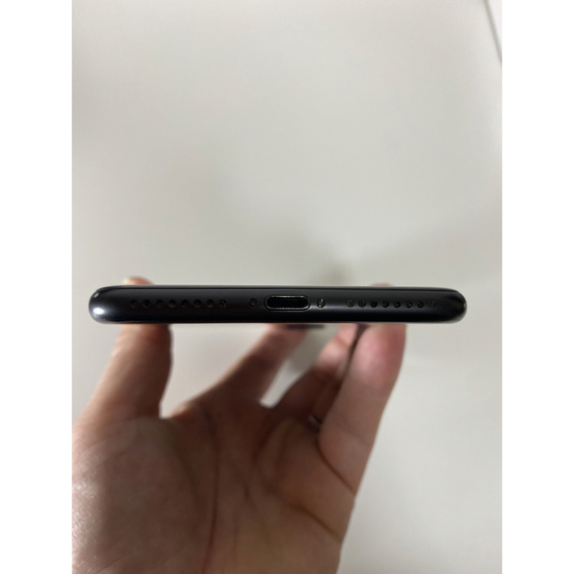 iPhone(アイフォーン)のiPhone7plus 32GB Apple ブラック simフリー 中古 スマホ/家電/カメラのスマートフォン/携帯電話(スマートフォン本体)の商品写真