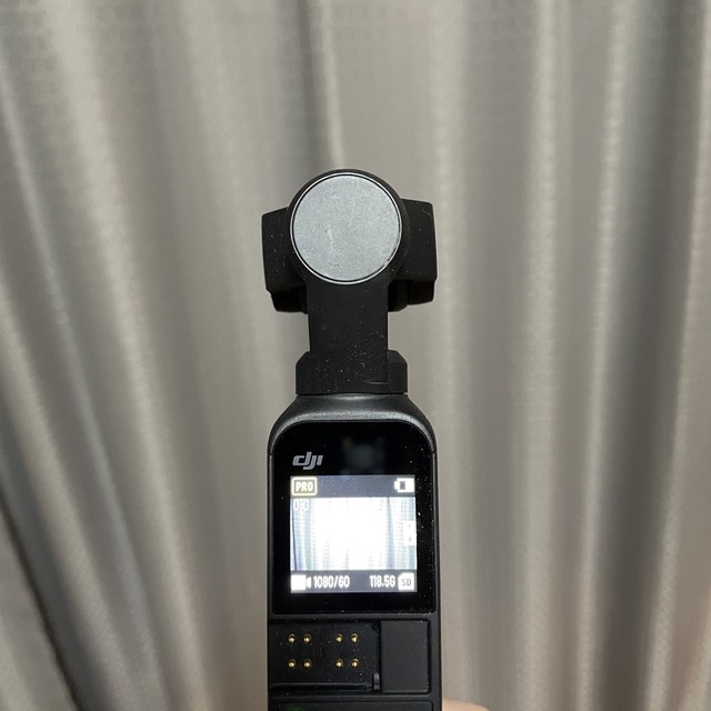 DJI Pocket 2 SDカード128GB、車載、クリップマウントつき スマホ/家電/カメラのカメラ(ビデオカメラ)の商品写真