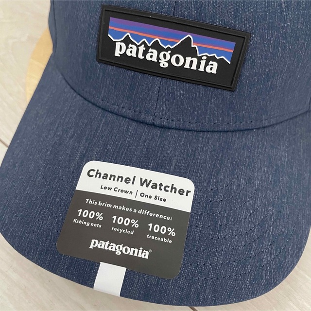 patagonia(パタゴニア)の新品 パタゴニア P-6 Logo Channel Watcher Cap メンズの帽子(キャップ)の商品写真