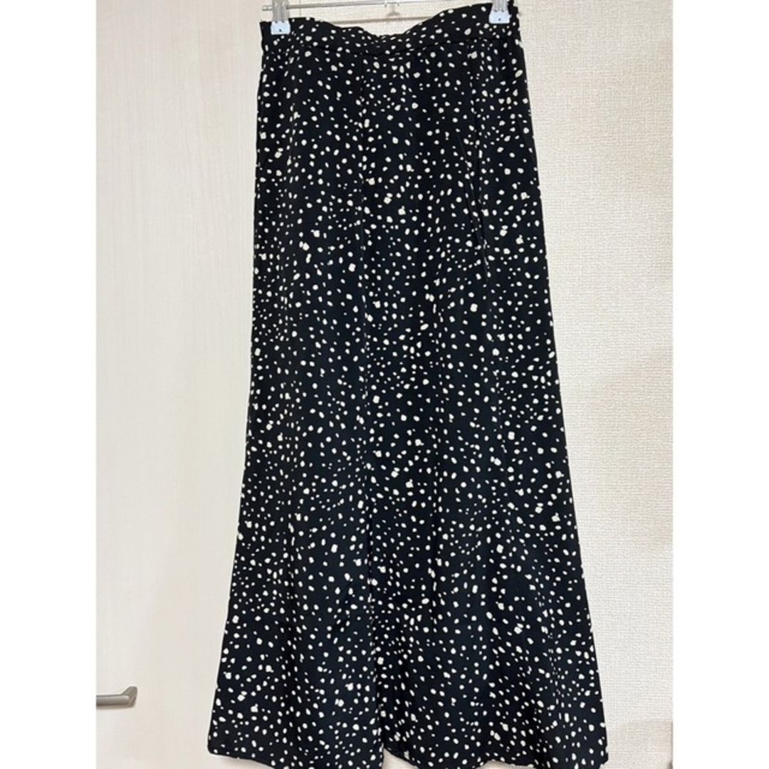 GRL(グレイル)のGRL ダルメシアン柄マーメイドフレアスカート ブラック レディースのスカート(ロングスカート)の商品写真