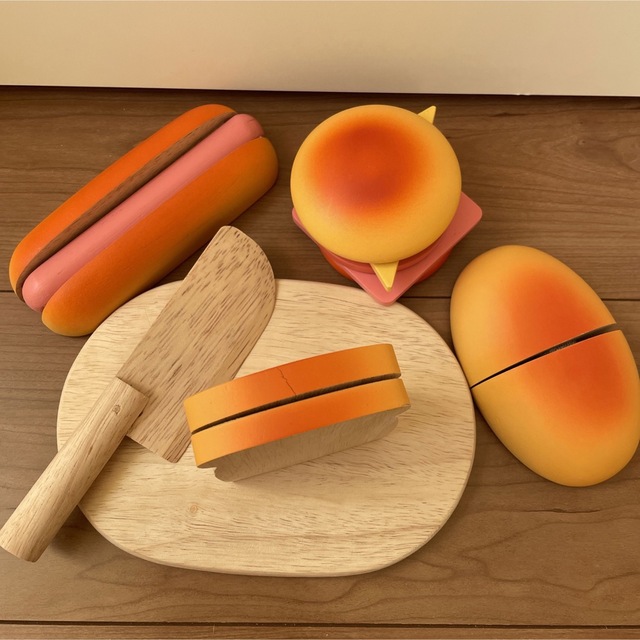 ままごと　パンセット　ハンバーガー　木製　生協　木のおもちゃ　インテリア | フリマアプリ ラクマ