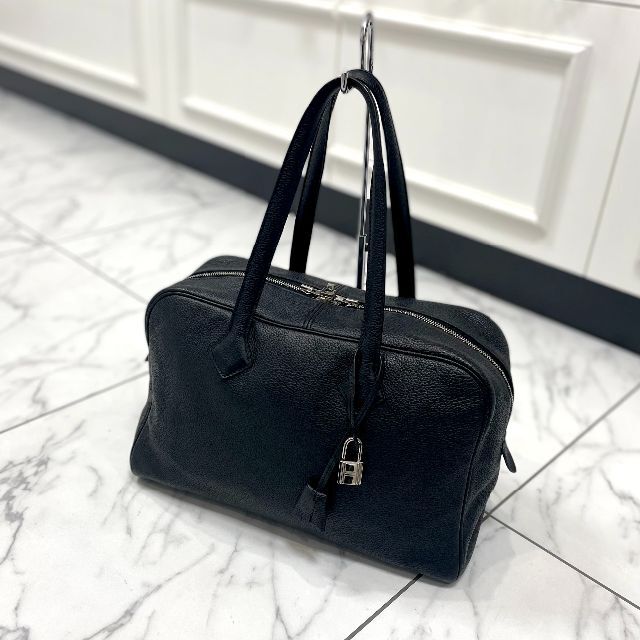 【現金特価】 Hermes ブラック トリヨンクレマンス ヴィクトリア35 エルメス 美品 - ハンドバッグ 【現金特価】 Hermes ブラック トリヨンクレマンス ヴィクトリア35 エルメス 美品 - ハンドバッグ