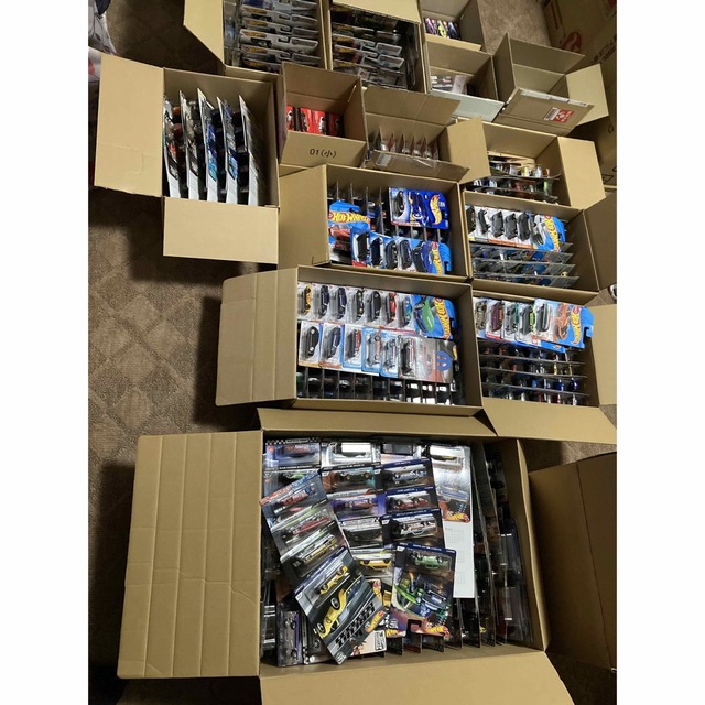 豪華ラッピング無料 ミニカー(ホットウィール、トミカ、マッチボックス、マジョレット)まとめ売り ミニカー