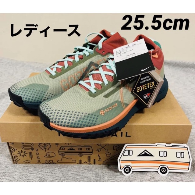 NIKE(ナイキ)のナイキ リアクト ペガサス トレイル 4 ゴア-テックス　レディース　25.5 スポーツ/アウトドアのランニング(シューズ)の商品写真