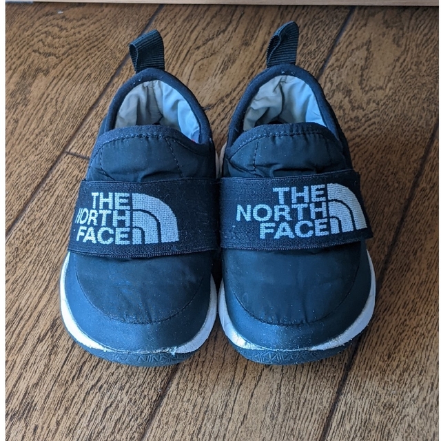 THE NORTH FACE(ザノースフェイス)のノースフェイス　キッズ　靴　15センチ キッズ/ベビー/マタニティのキッズ靴/シューズ(15cm~)(ブーツ)の商品写真