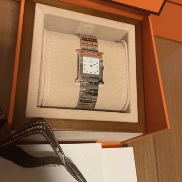 2022特集 - Hermes 新品❣️正規エルメス腕時計 ミニ21mm 《Hウォッチ