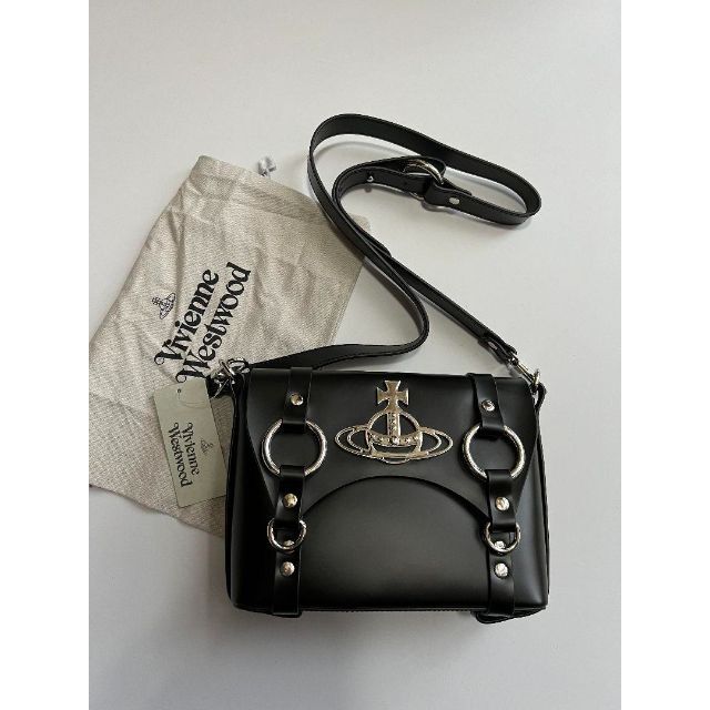 バーゲンで 超希少♡良品✨VivienneWestwood南京錠 本革カデナ