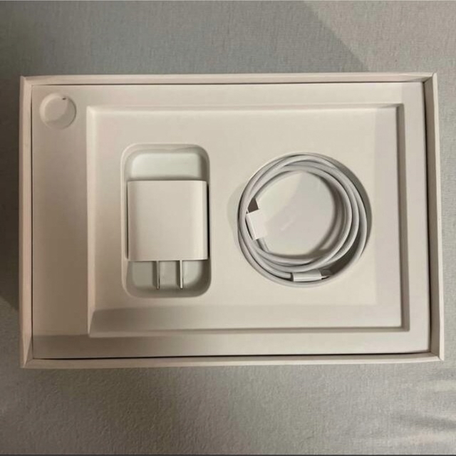 Apple(アップル)のiPad mini 6 Wi-Fi 64GB スターライト スマホ/家電/カメラのPC/タブレット(タブレット)の商品写真