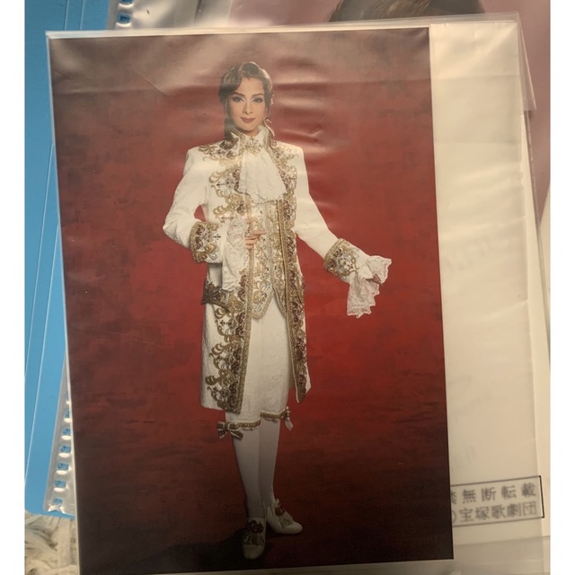 宝塚歌劇団　写真４枚セット　ベルばら エンタメ/ホビーのタレントグッズ(女性タレント)の商品写真
