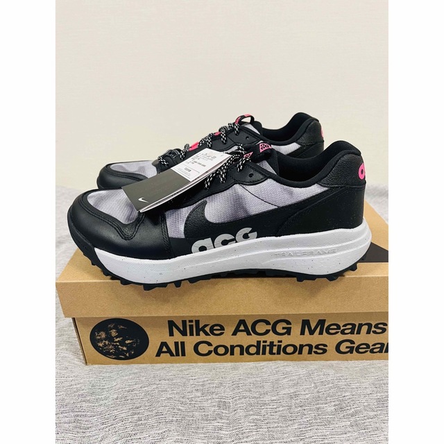 新品　ナイキ　ACG ローケイトSE 27.5㎝