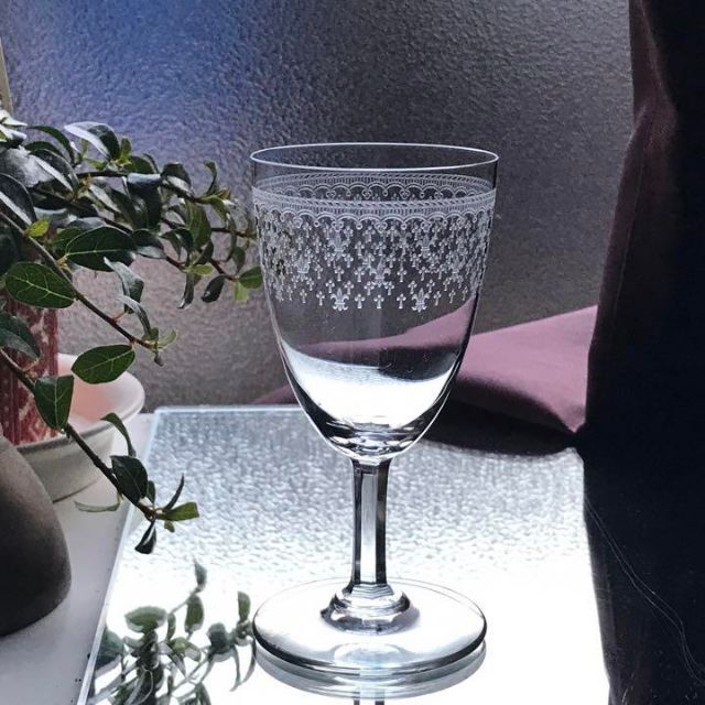 Baccarat(バカラ)の高貴なオールドバカラBACCARATフルール・ド・リスFleur de Lys♡ インテリア/住まい/日用品のキッチン/食器(その他)の商品写真