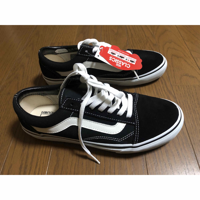 VANS(ヴァンズ)のVANS / バンズ オールドスクール ブラック 新品/箱あり メンズの靴/シューズ(スニーカー)の商品写真