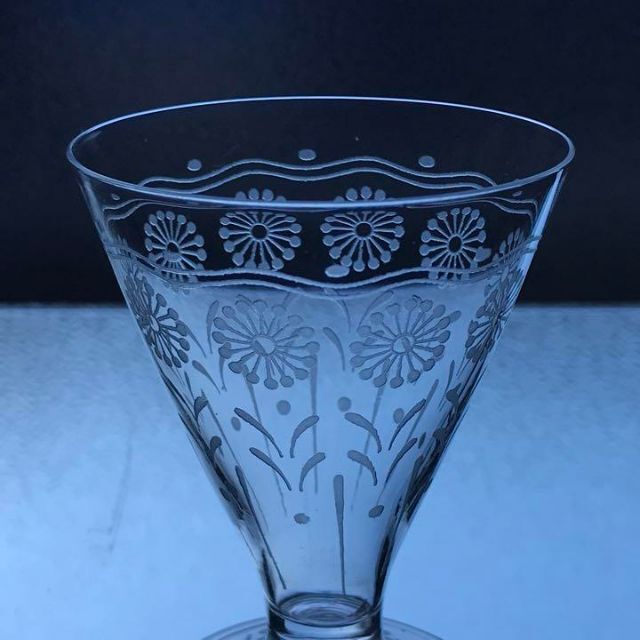 極希少オールドバカラBACCARATクリスタルアペリティフグラス 可愛い