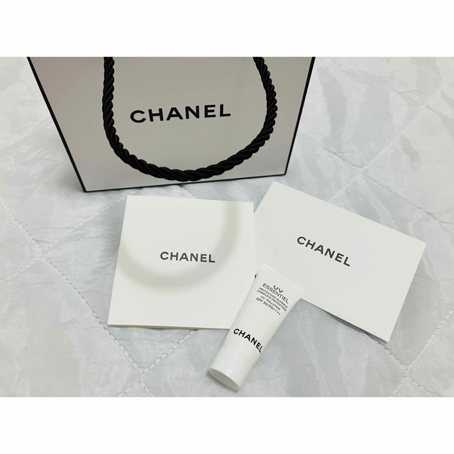 CHANEL(シャネル)のシャネル　UVエサンシエルコンプリート コスメ/美容のボディケア(日焼け止め/サンオイル)の商品写真