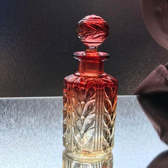 人気デザイナー 美しいブルー花 輝くオールドバカラBaccarat*ローリエ