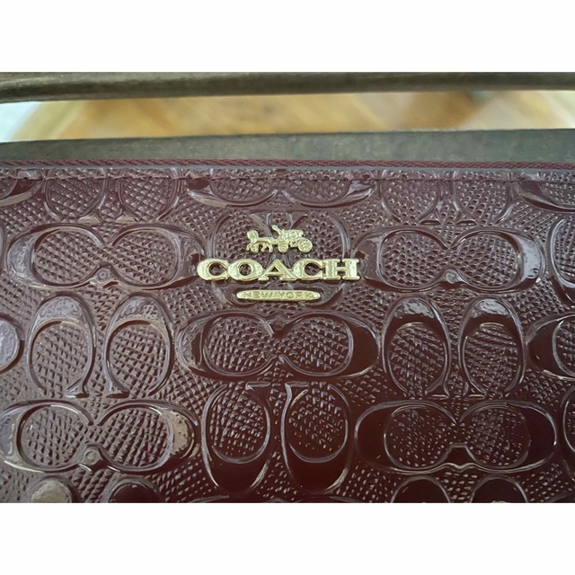 COACH(コーチ)の【新品未使用】COACH 長財布 F54805 エナメルワインレッド レディースのファッション小物(財布)の商品写真