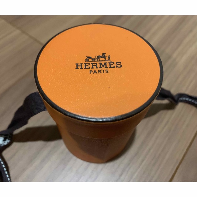 Hermes(エルメス)のなないろ様専用　エルメス　ツイリー　リボン柄　ボルデュック　 レディースのファッション小物(バンダナ/スカーフ)の商品写真