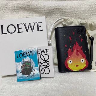 ロエベ(LOEWE)のロエベ LOEWE ハウルの動く城 バッグ ストラップ カルシファー 財布 黒(財布)