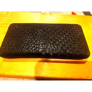 《美》印伝 コラボ カモフラ ウォレット