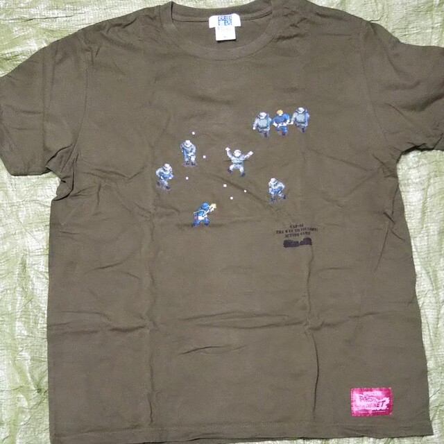 A169『戦場の狼 ドット絵 カプコン×秋田書店コラボ Tシャツ XLサイズ』 メンズのトップス(Tシャツ/カットソー(半袖/袖なし))の商品写真