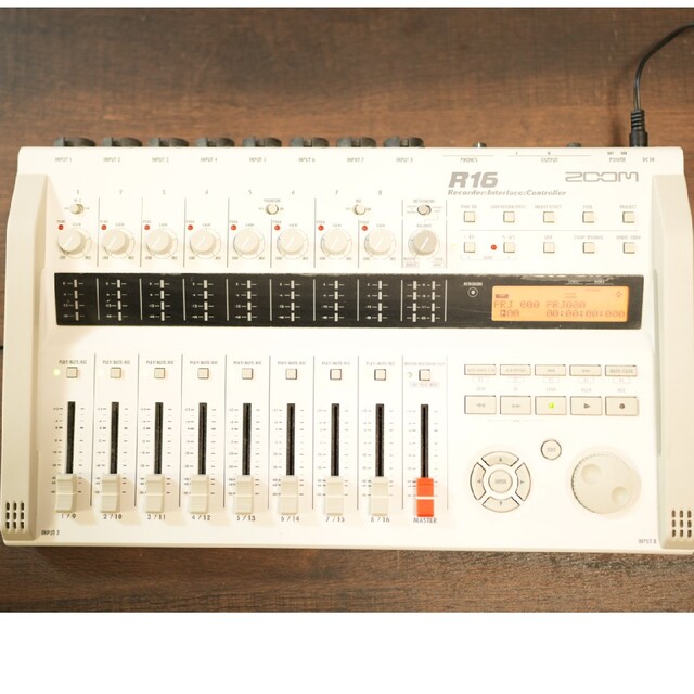 Zoom R16 オーディオインターフェイス Zoom R16 オーディオインターフェイス