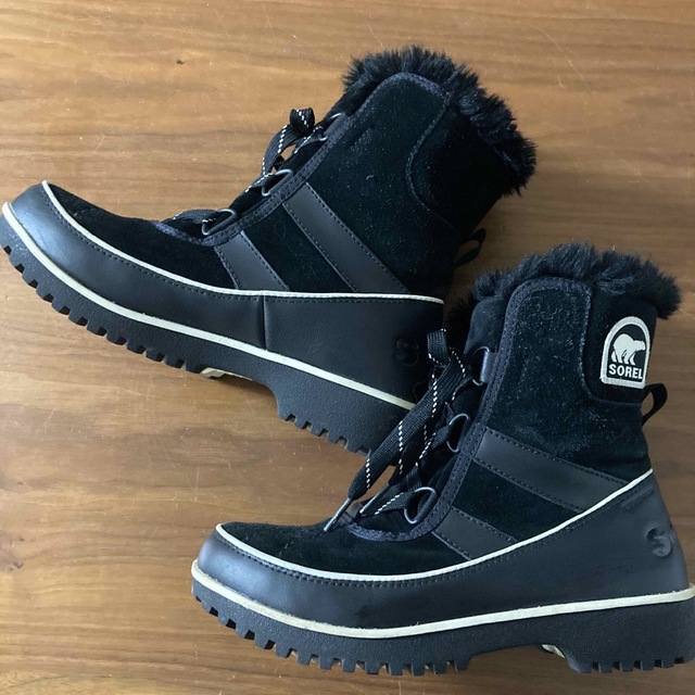 SOREL(ソレル)のSOREL ブーツ　冬用　スエード　レザー レディースの靴/シューズ(ブーツ)の商品写真