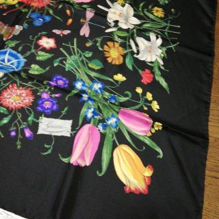 Gucci - 690超美品 グッチ GUCCI スカーフ シルク100% 花柄 蝶の通販