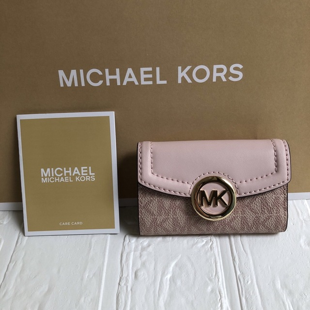 新品 MICHAEL KORS マイケルコース キーケース ピンク-