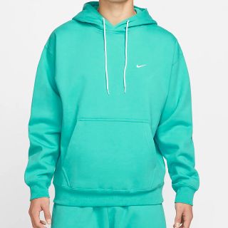 ナイキ(NIKE)の【新品 L】Nike ティファニー ブルー パーカー(パーカー)