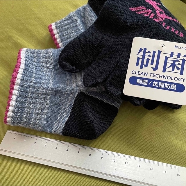 MIZUNO(ミズノ)の【ミズノ】切り替えが可愛い❣️レディース5本指靴下　3足組　MZ-10D レディースのレッグウェア(ソックス)の商品写真