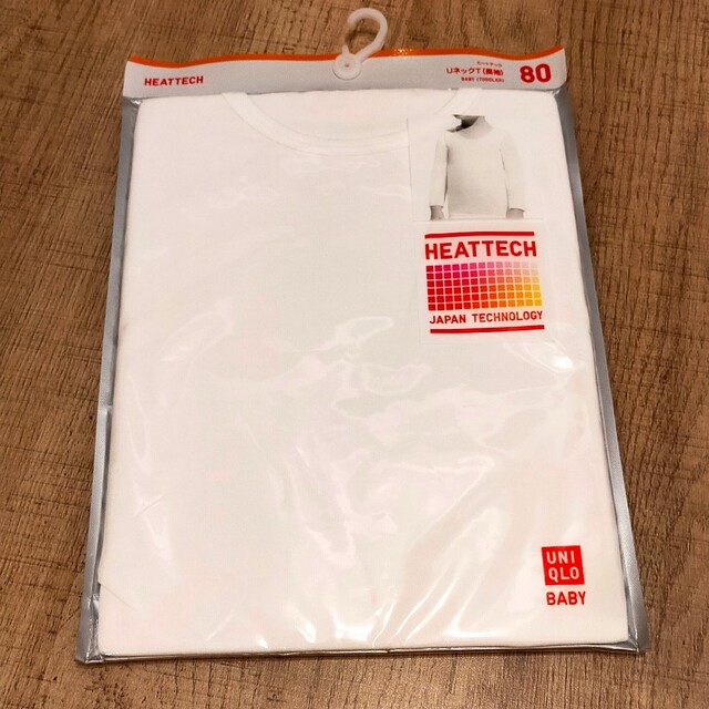 UNIQLO(ユニクロ)のぴーちゃん⋆*❁*様専用【新品】ユニクロ　ヒートテック80 キッズ/ベビー/マタニティのベビー服(~85cm)(シャツ/カットソー)の商品写真