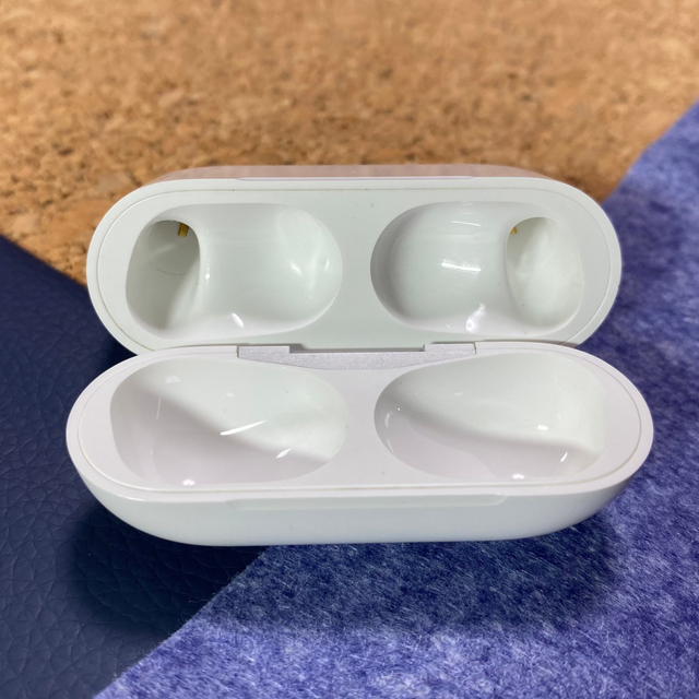 AirPods Pro 第一世代　1   充電　ケース　本体　充電器　A2190 1