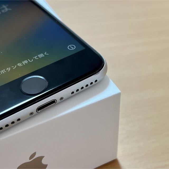 iPhone SE 第2世代 (SE2) ホワイト 64GB SIMフリー iPhone SE 第2世代 (SE2) ホワイト 64GB SIMフリー