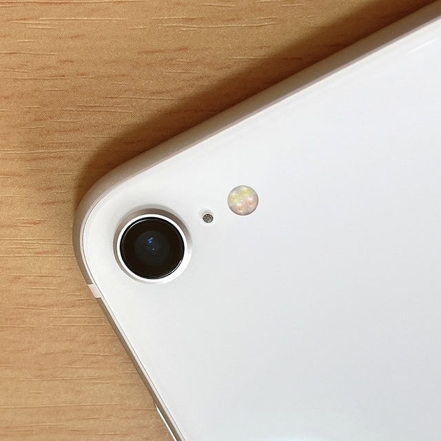 iPhone SE 第2世代 (SE2) ホワイト 64GB SIMフリー iPhone SE 第2世代 (SE2) ホワイト 64GB SIMフリー