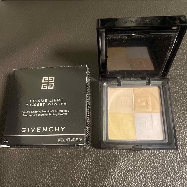 未使用箱付きGIVENCHY ジバンシイ フェイスパウダー プレストパウダー