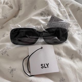 スライ(SLY)のSLY サングラス 箱付き(サングラス/メガネ)