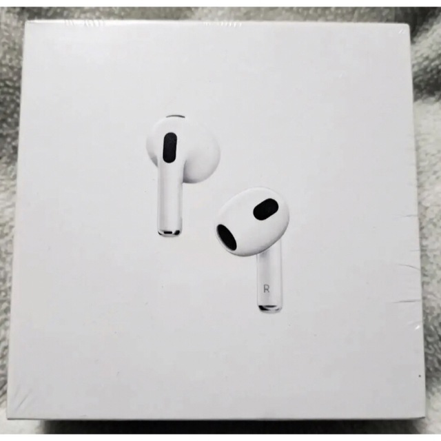 新品未開封 Apple純正 AirPods（第3世代）MagSafe充電ケース付