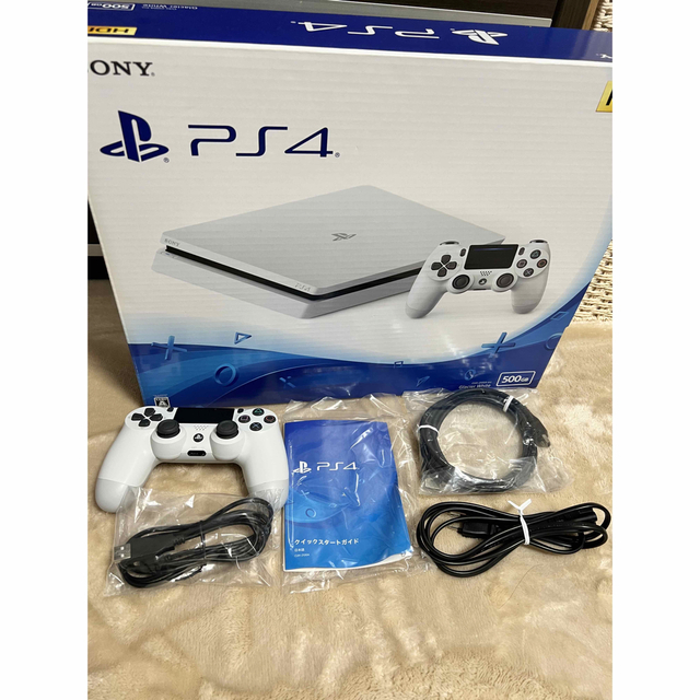 PlayStation4(プレイステーション4)のまーちん様専用 エンタメ/ホビーのゲームソフト/ゲーム機本体(家庭用ゲーム機本体)の商品写真