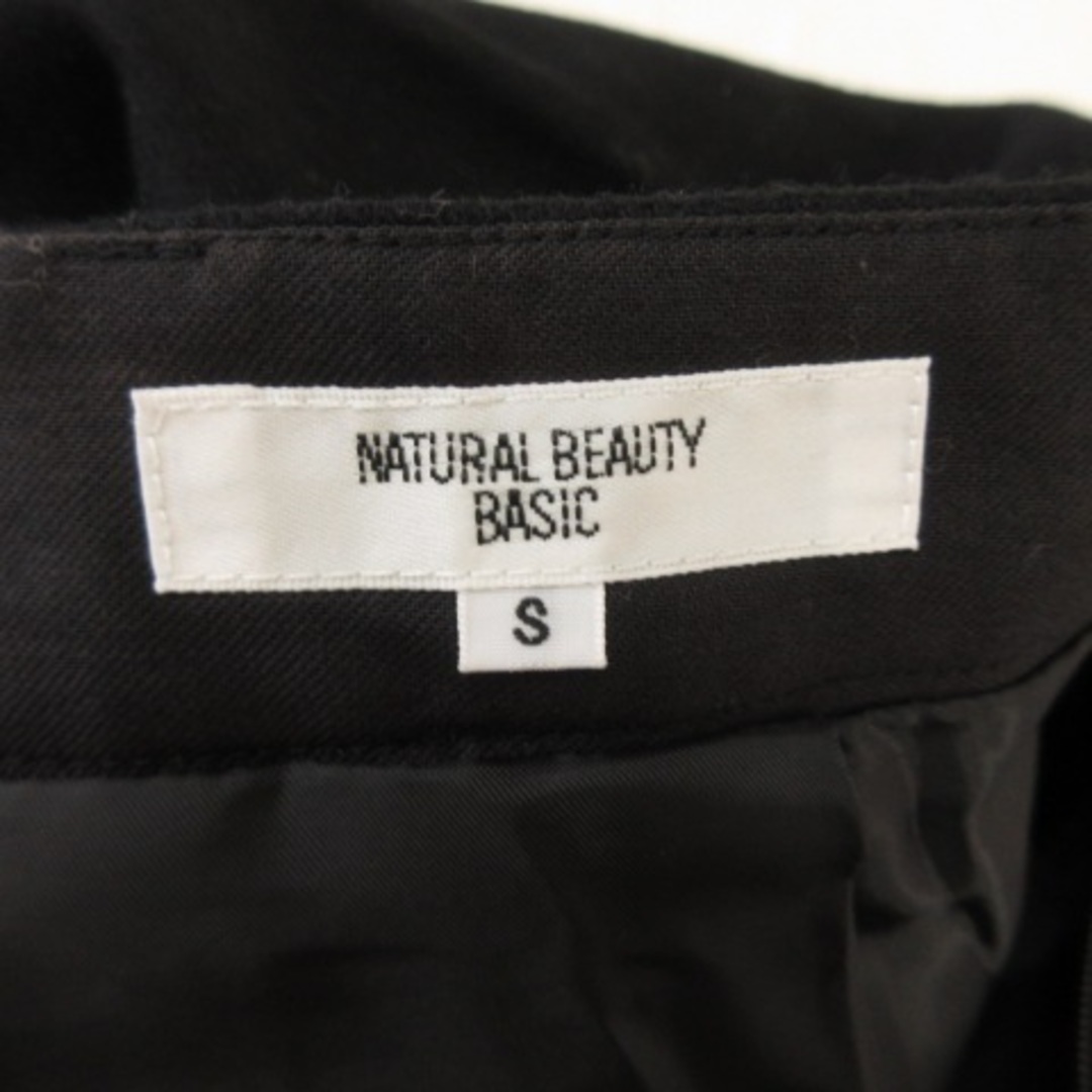 NATURAL BEAUTY BASIC(ナチュラルビューティーベーシック)のナチュラルビューティーベーシック ミニスカート 台形 黒 S レディースのスカート(ミニスカート)の商品写真