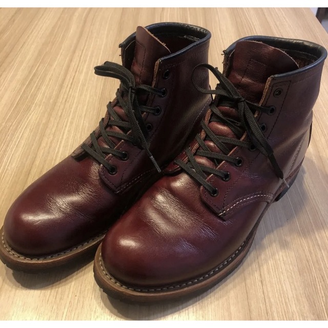 REDWING(レッドウィング)の【9011良品7D】09年レッドウィングベックマンブラックチェリー9411 メンズの靴/シューズ(ブーツ)の商品写真